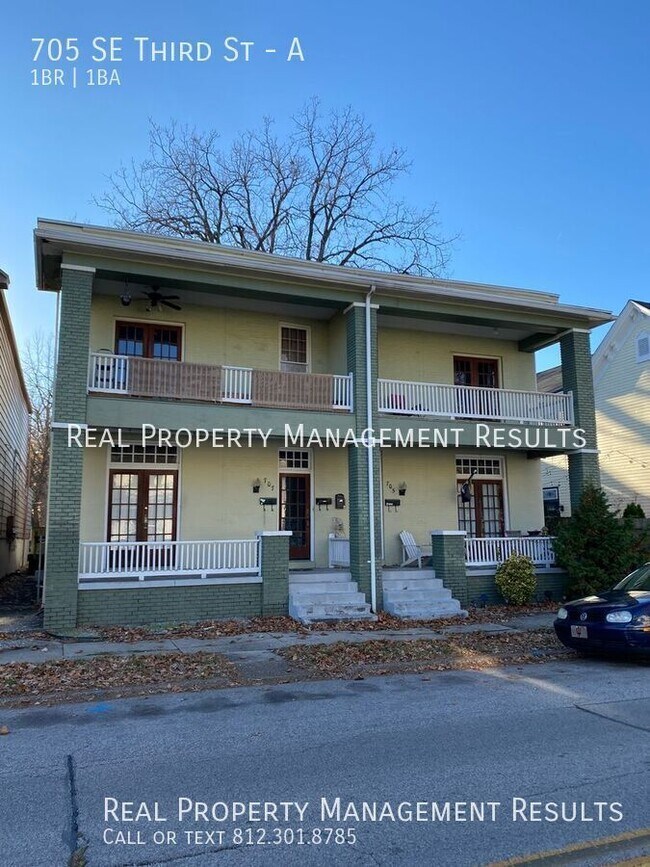 Primary Photo - 705 SE Third St-A