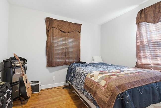 Building Photo - Charming 2b/1b Home in Old Hickory