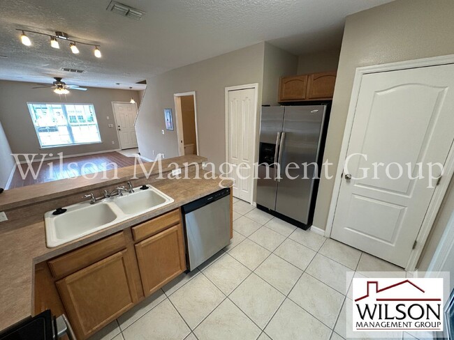 Building Photo - 538 Wilton Cir