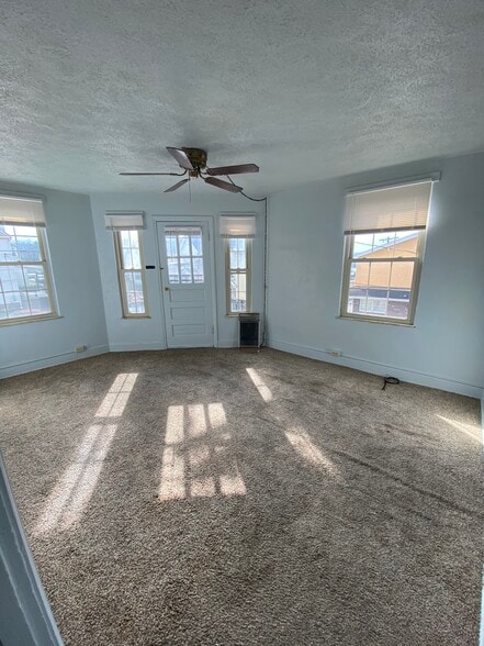 Building Photo - 700 Brinton Ave