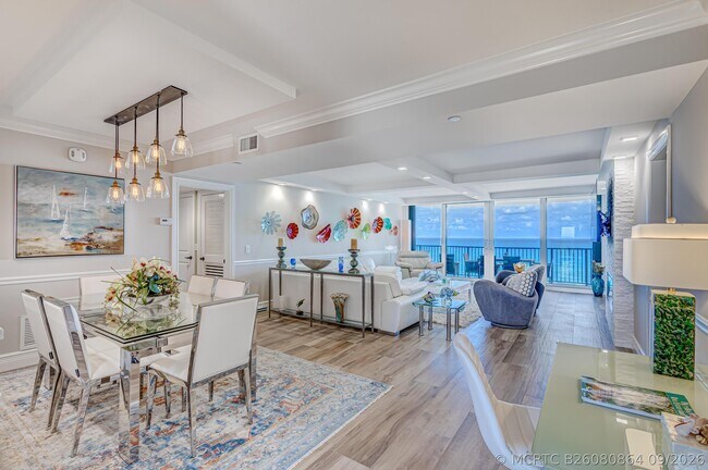 Building Photo - 400 S Beach Rd