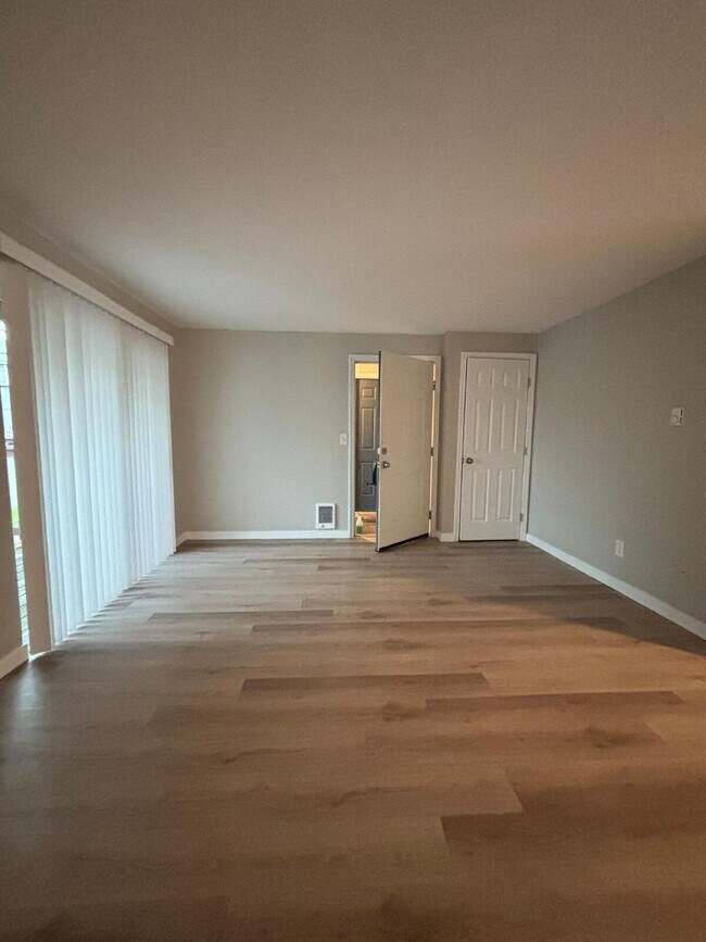 Building Photo - *1626 S G St #4, Tacoma, WA*