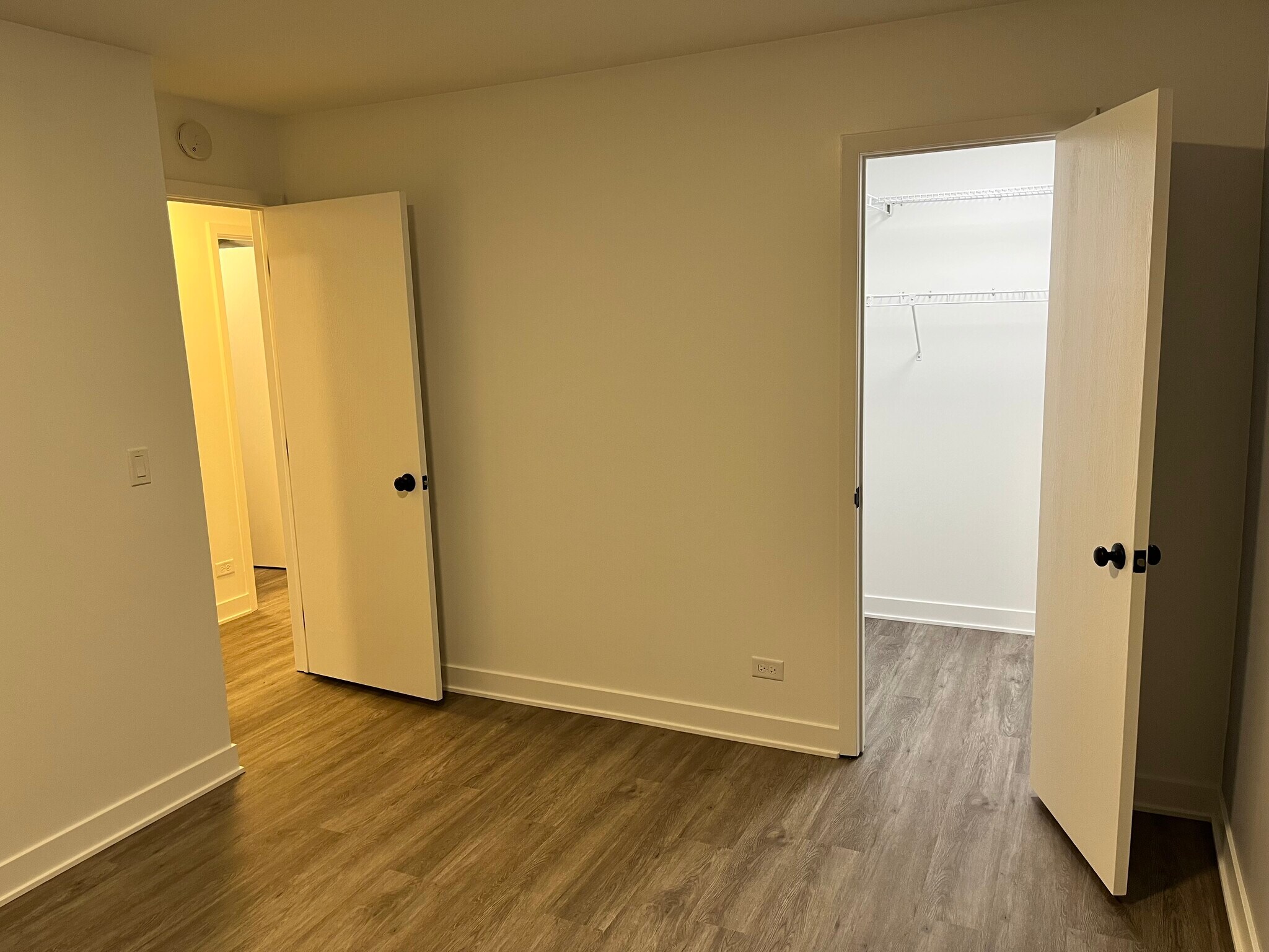 Building Photo - 1032 Auburn Ln