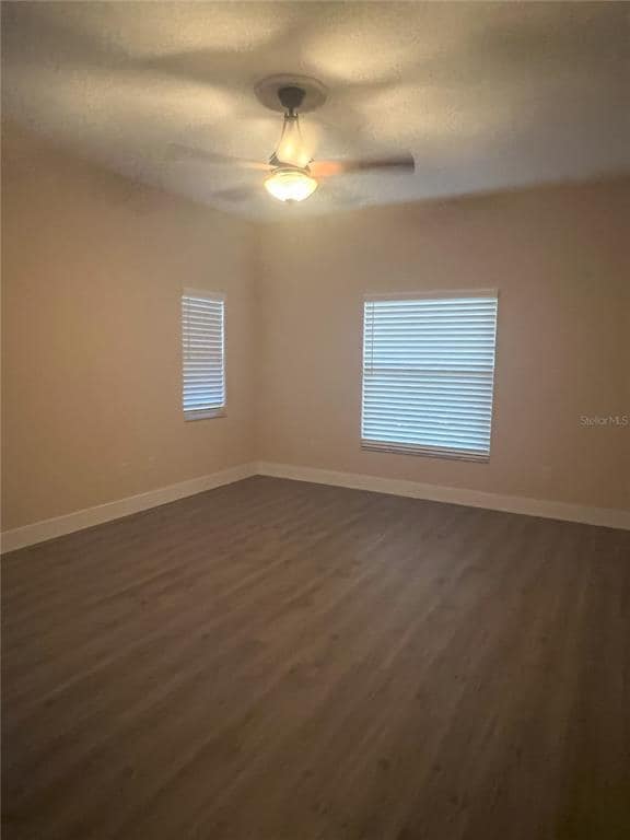 Building Photo - 1066 Whitegate Ct