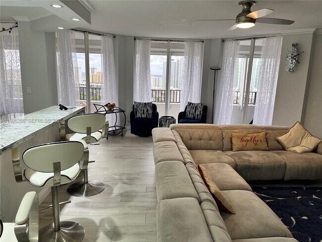 Building Photo - 300 Three Islands Boulevard