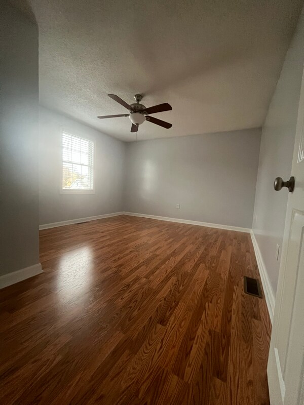 Building Photo - 775 Chicopee St