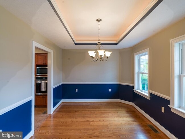 Building Photo - 2616 Greenport Dr