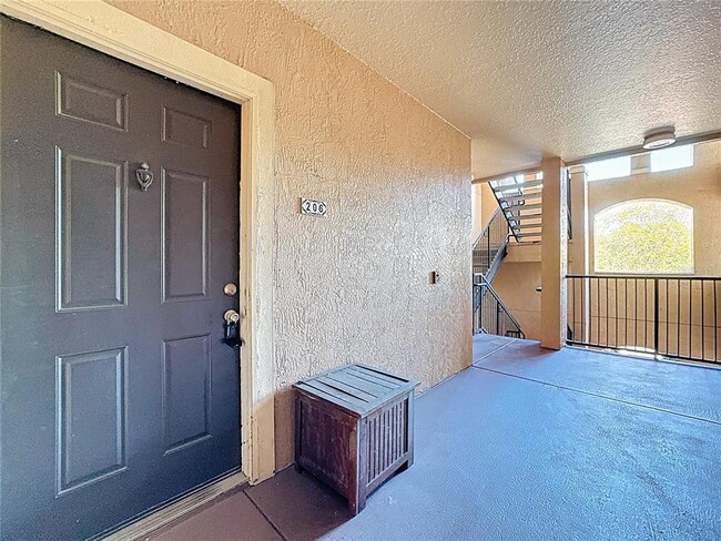 Building Photo - 5560 Metrowest Blvd