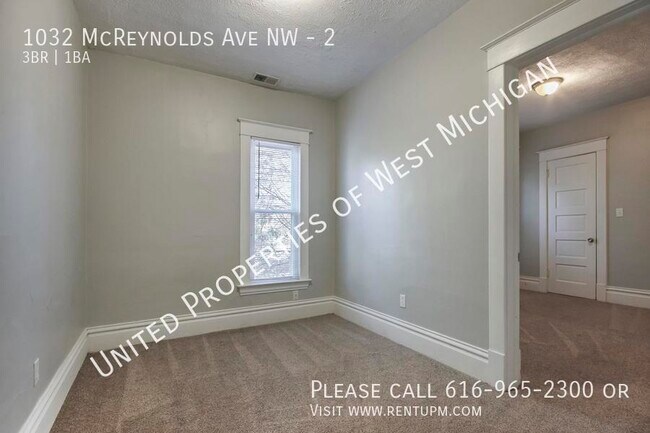Building Photo - 1032 Mc Reynolds Ave NW