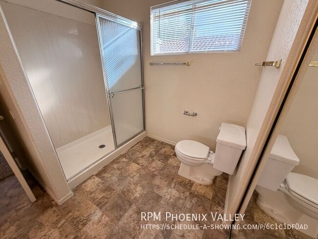 Building Photo - 3310 W Golden Ln