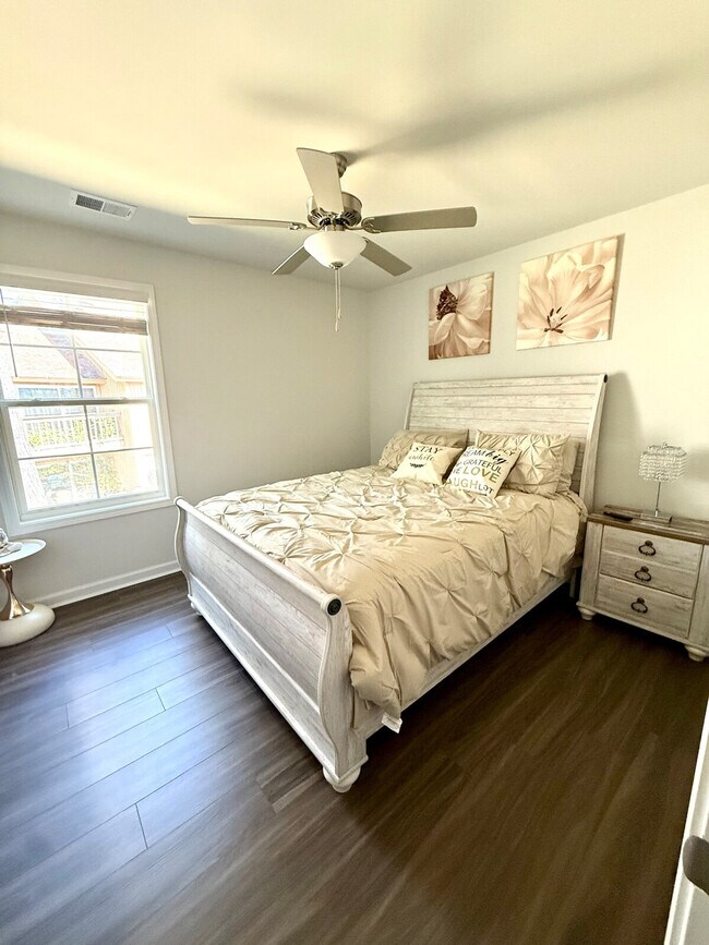 Building Photo - 2794 Prince Charles Ct