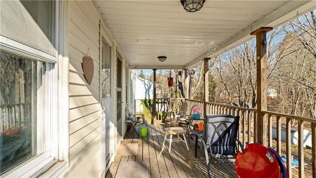 Building Photo - 21 Highland Ave