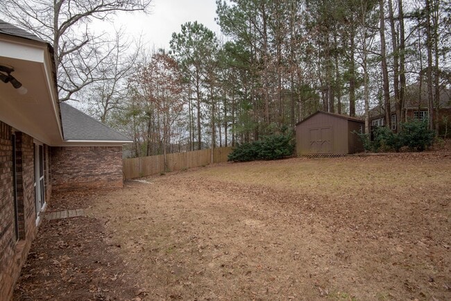 Building Photo - Shadow Bend Lane