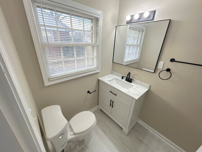 Building Photo - 3437 Walnut Grove Rd