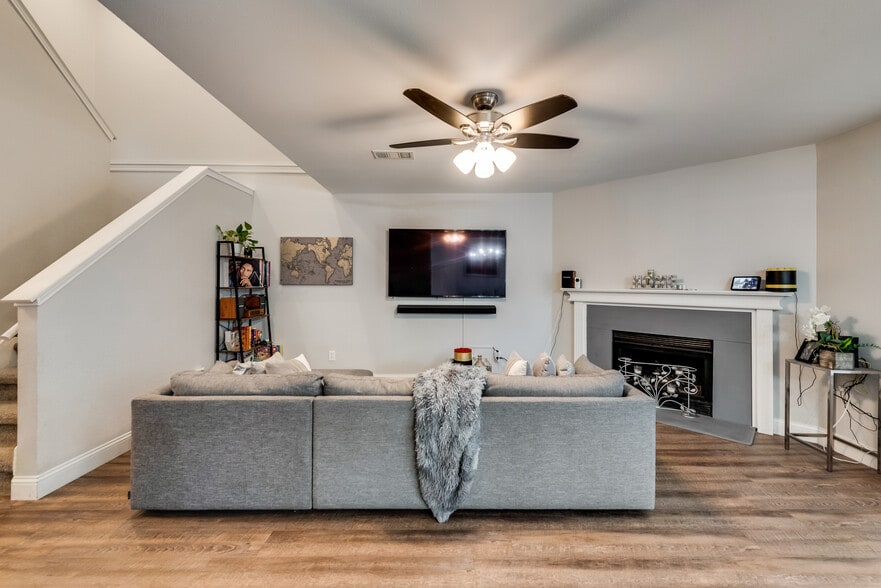 Building Photo - 4025 Southern Charm Ct