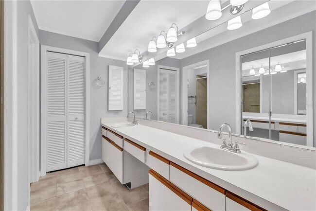 Building Photo - 2640 Enterprise Rd E