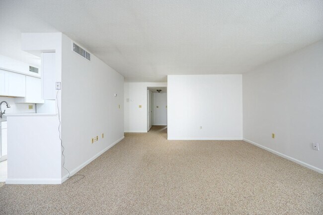Building Photo - 18 Beal's Cove Rd