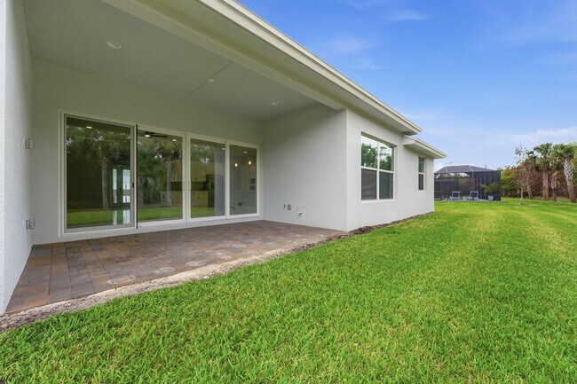 Building Photo - 6391 High Pointe Cir