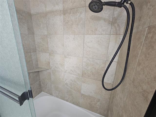 Building Photo - 7783 Park Run Rd