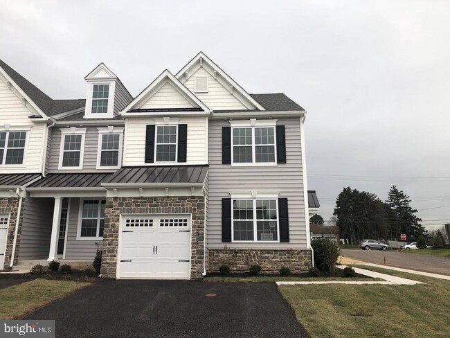Primary Photo - 120 Woodwinds Dr