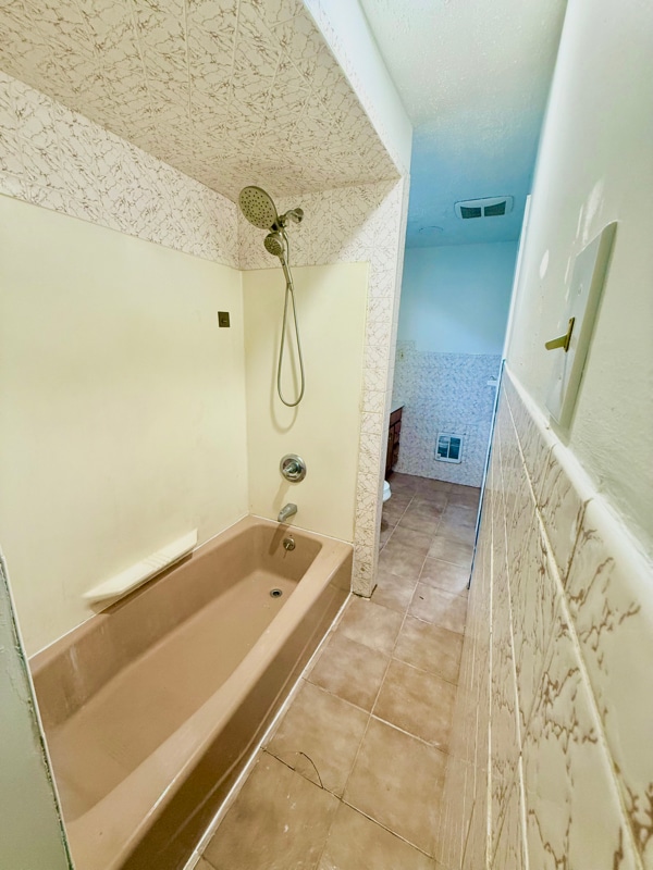 Building Photo - 147 Orange St