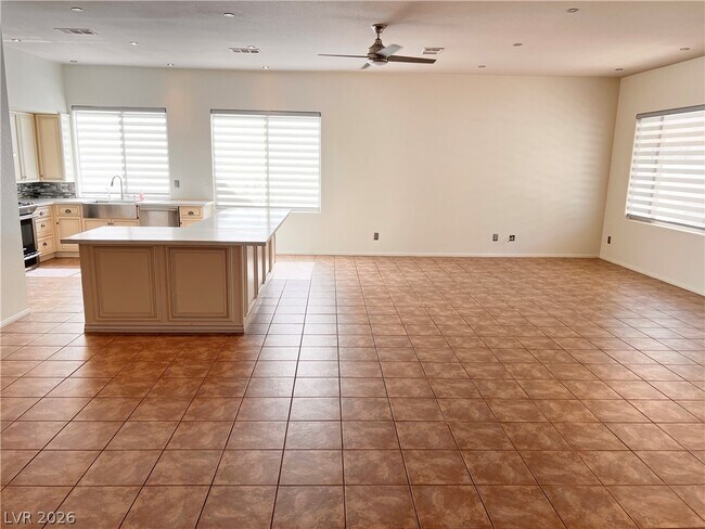 Building Photo - 41 Sahalee Dr