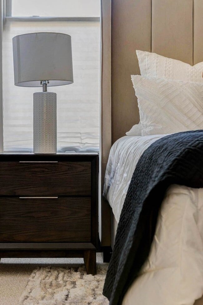 Building Photo - 4805 Paula St