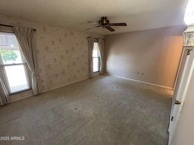 Building Photo - 18002 N 135th Dr