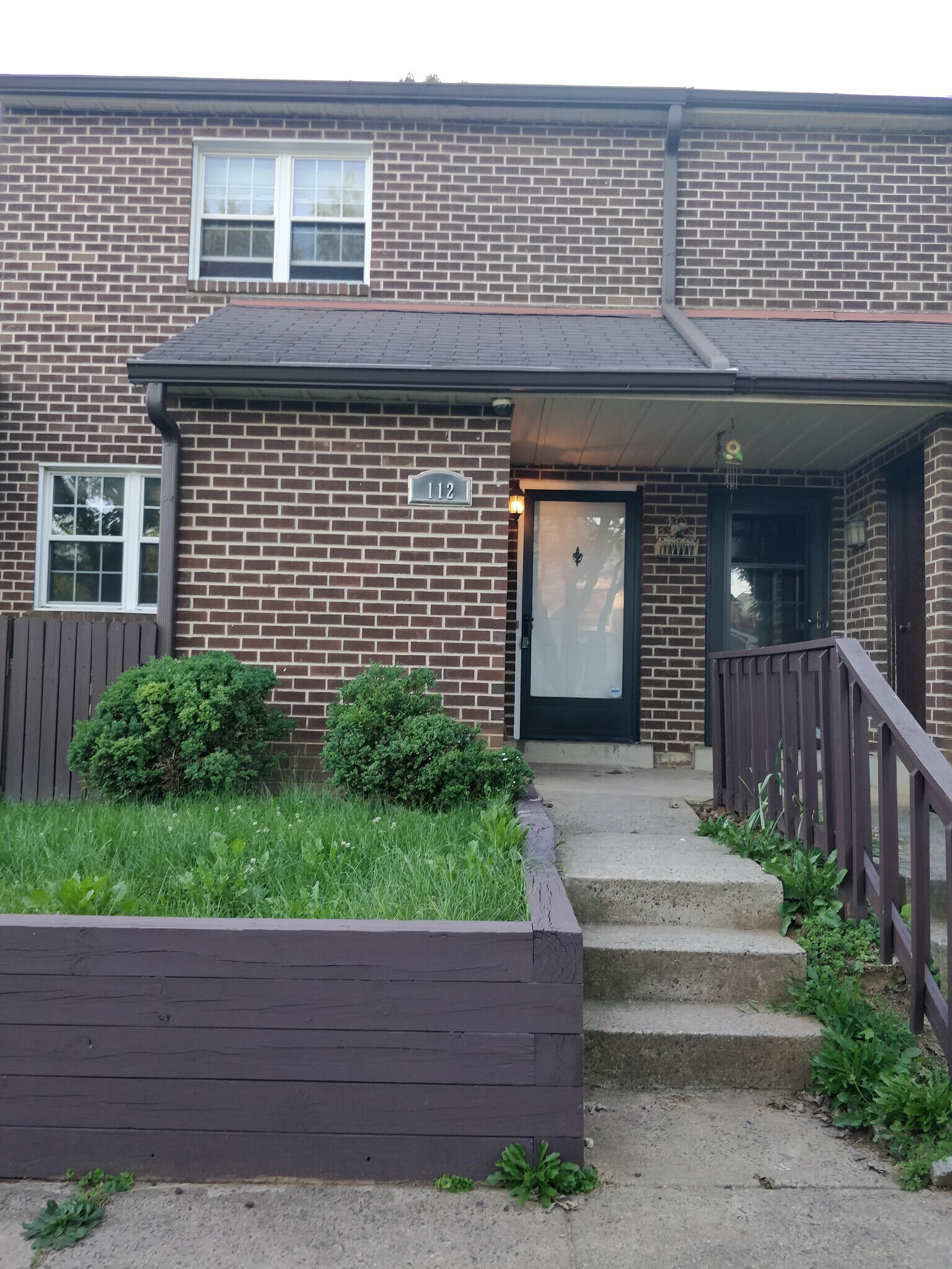 Building Photo - 112 Kelmar Ave