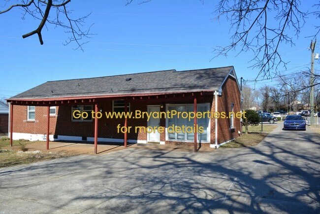 Building Photo - Single House