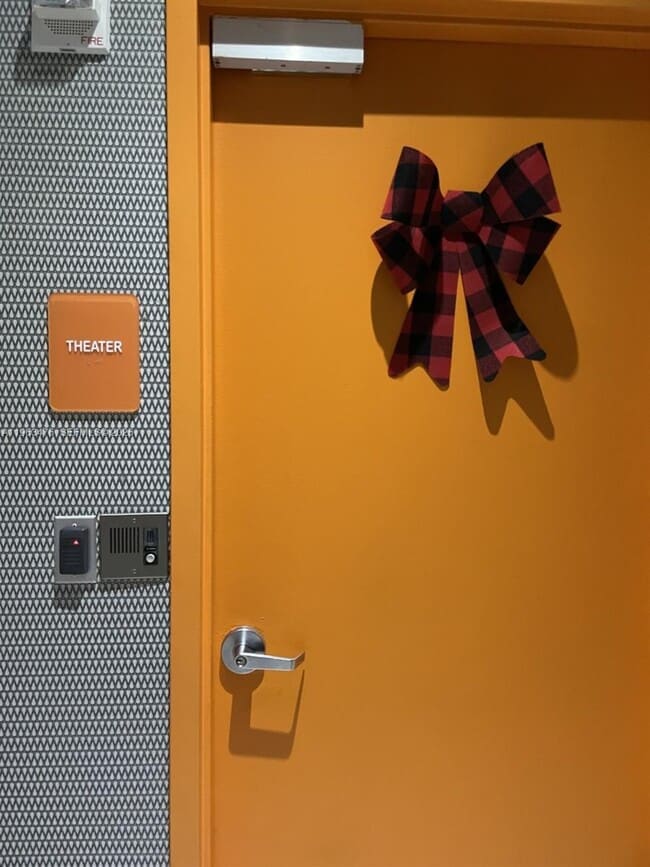 Building Photo - 31 SE 6th St