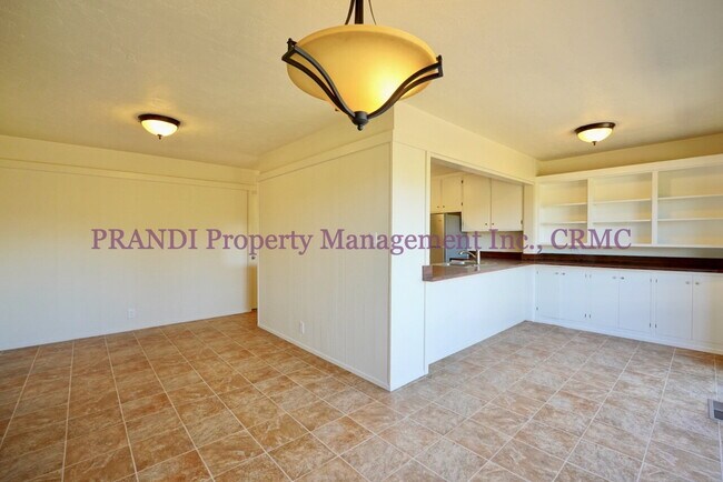 Building Photo - Central San Rafael Home with Awesome Mt. T...