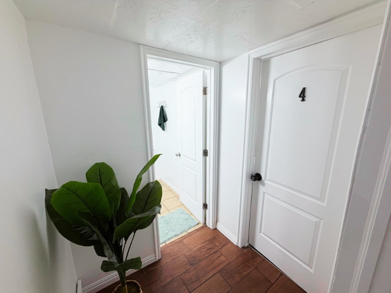 Building Photo - 1711 S 1300 E