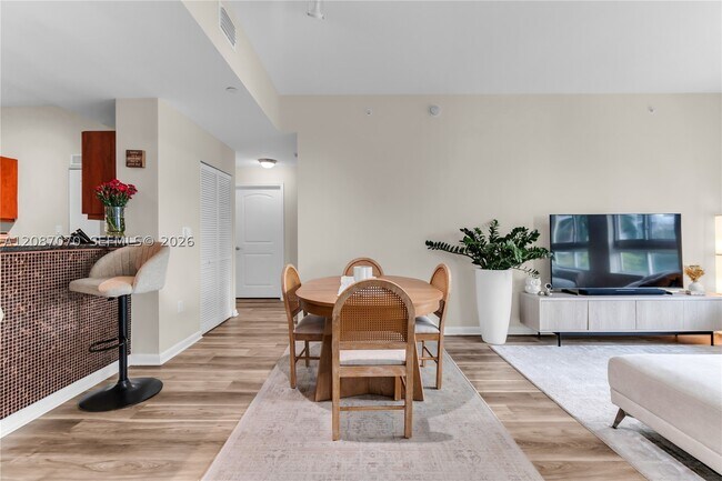 Building Photo - 7350 SW 89th St
