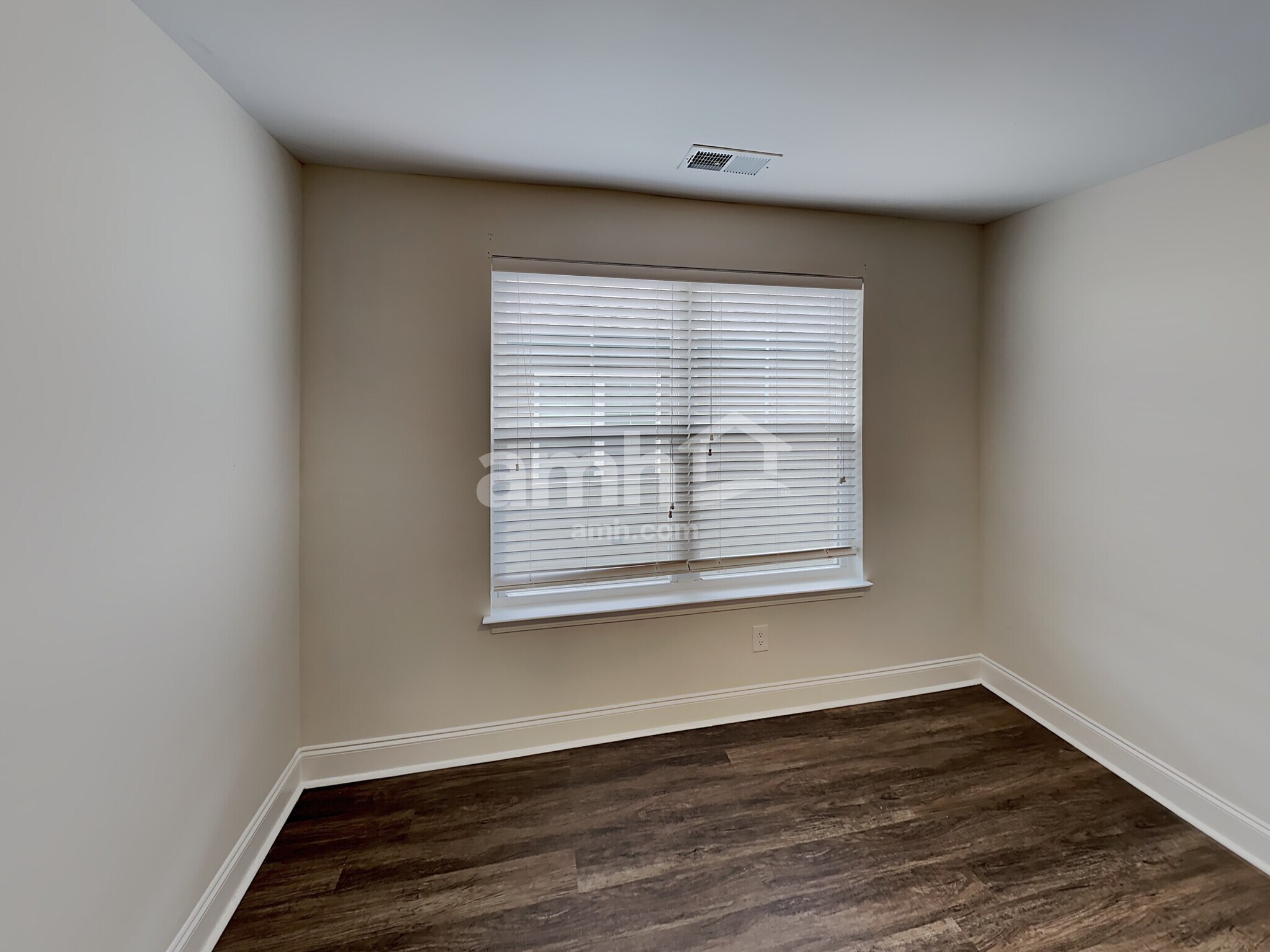 Building Photo - 5013 Mountain Springs Rd