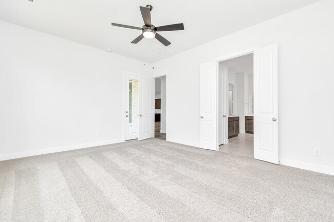 Building Photo - 21118 Chelton Bch Dr