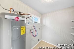 Building Photo - 1656 Spice Spring
