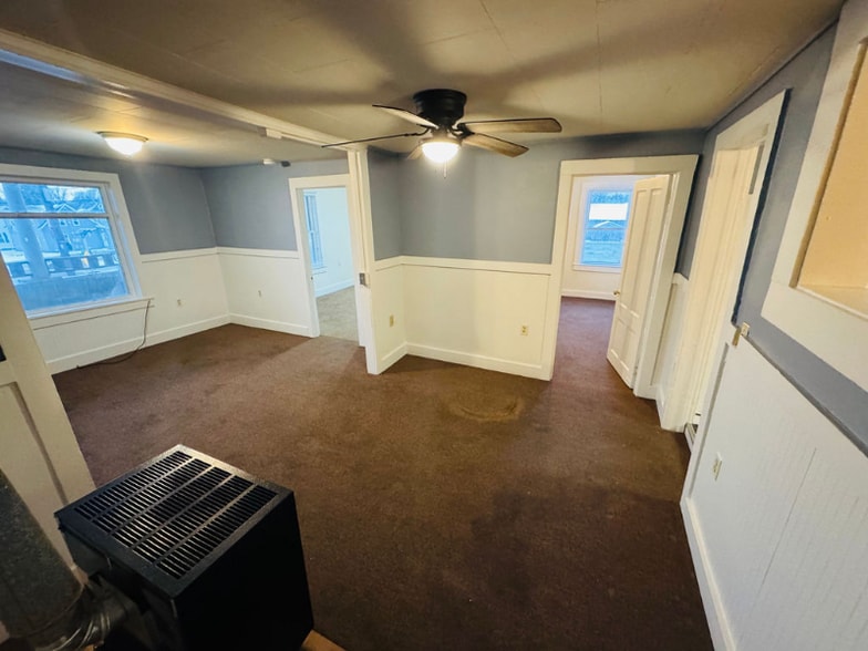 Building Photo - 83 1st St