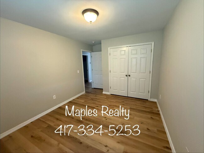 Building Photo - 141 Scotch Pine Ct