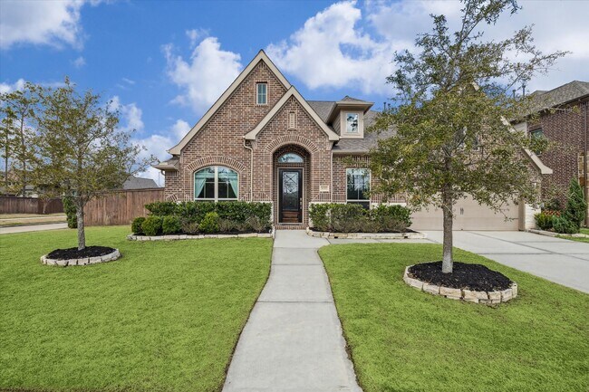 Primary Photo - 16503 Whiteoak Canyon Dr
