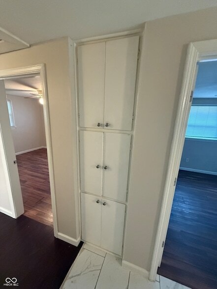 Building Photo - 10633 Central Ave