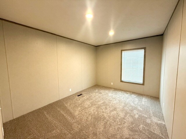 Building Photo - 15919 Flores Curv