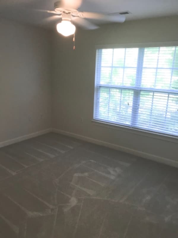 Building Photo - 660 Friendway Rd