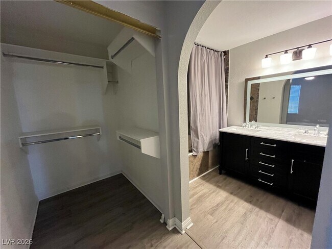 Building Photo - 2200 S Fort Apache Rd