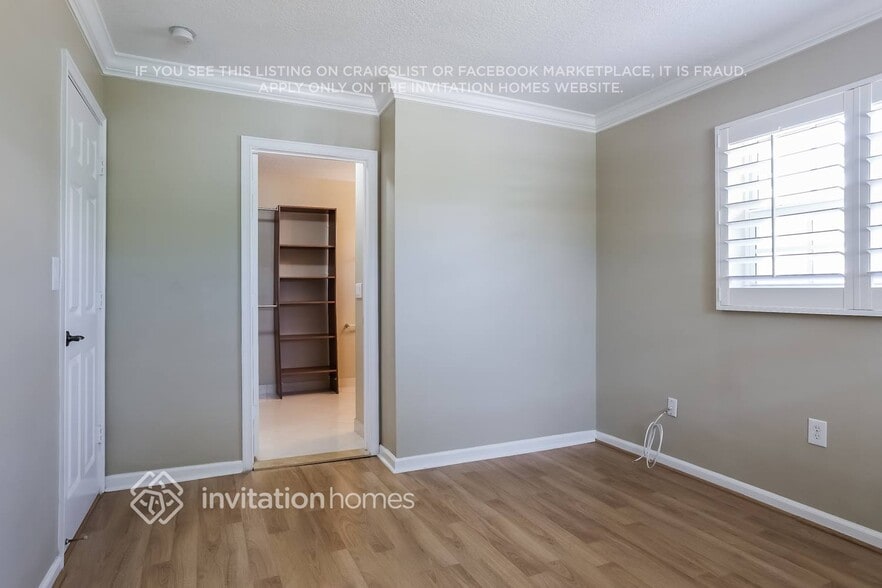 Building Photo - 835 NW 7th St