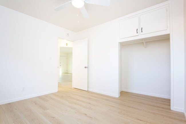 Building Photo - Cherokee