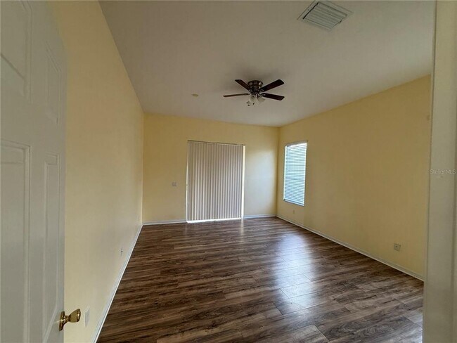 Building Photo - 12032 Timberhill Dr