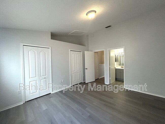 Building Photo - 2320 Lake Woodberry Cir
