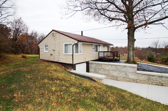 Building Photo - 322 Hays Rd