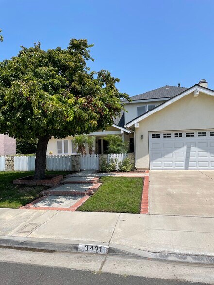 Building Photo - 9421 Gateshead Dr